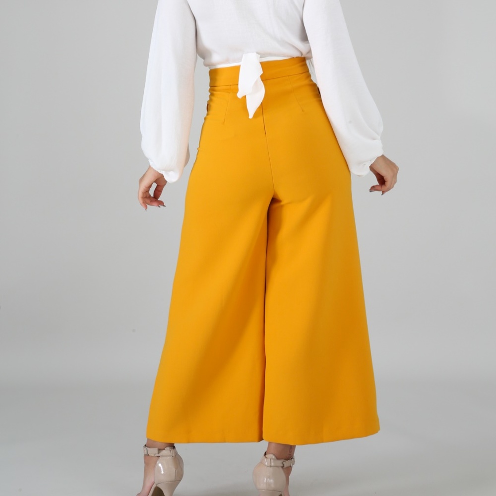 White Button Pants - Picture 2 of 2